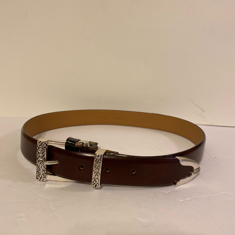 NWT Donna Katz - Woman’s genuine brown leather 1” width belt w/silver buckle, M